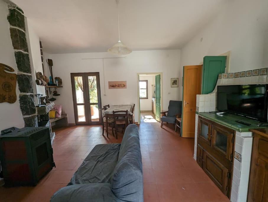 Cottage Familiare Sant'Agostino Abbasanta ภายนอก รูปภาพ